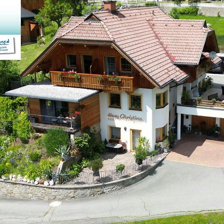 Haus Christina Apartment Weissensee Bagian luar foto