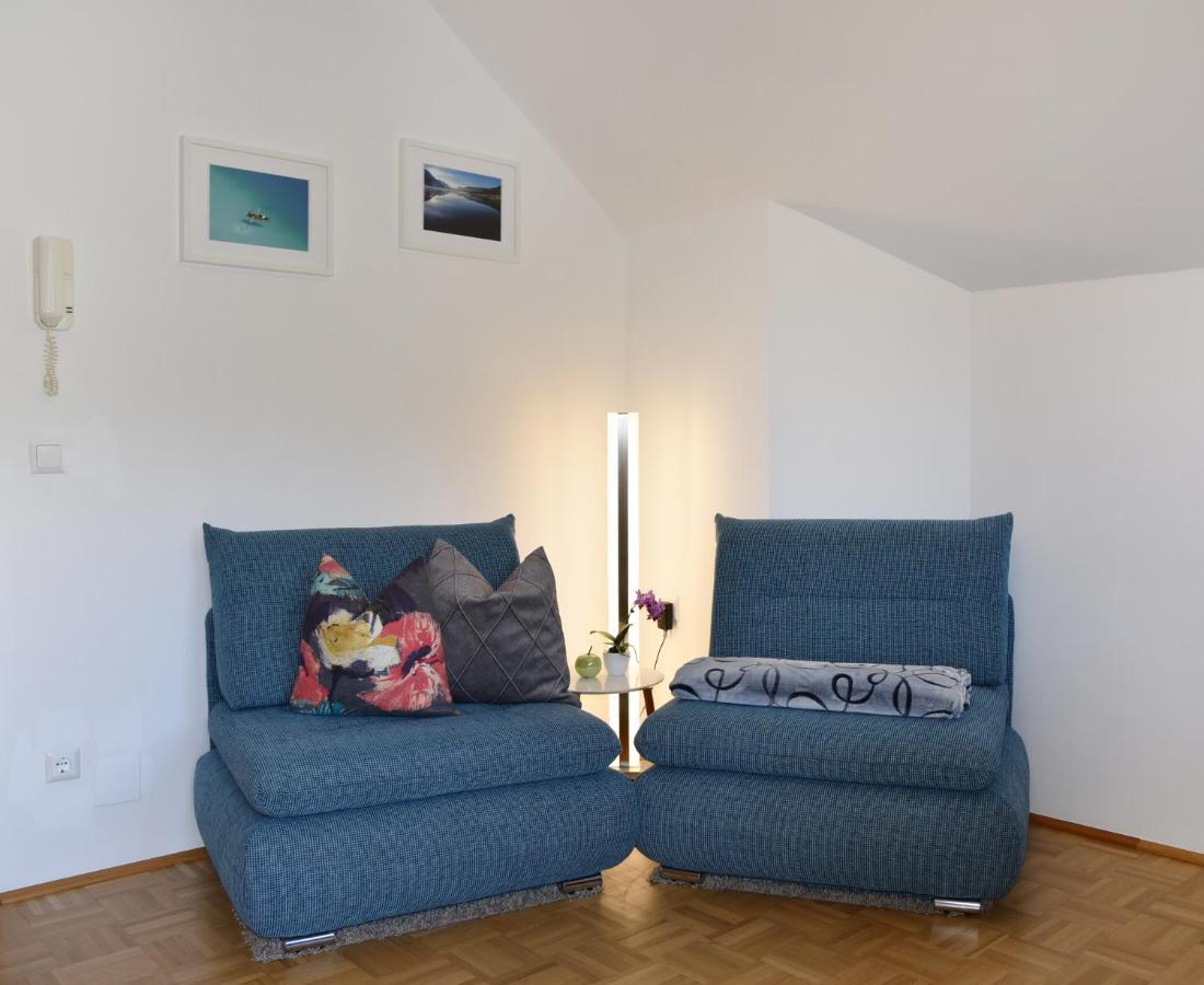 Haus Christina Apartment Weissensee Bagian luar foto