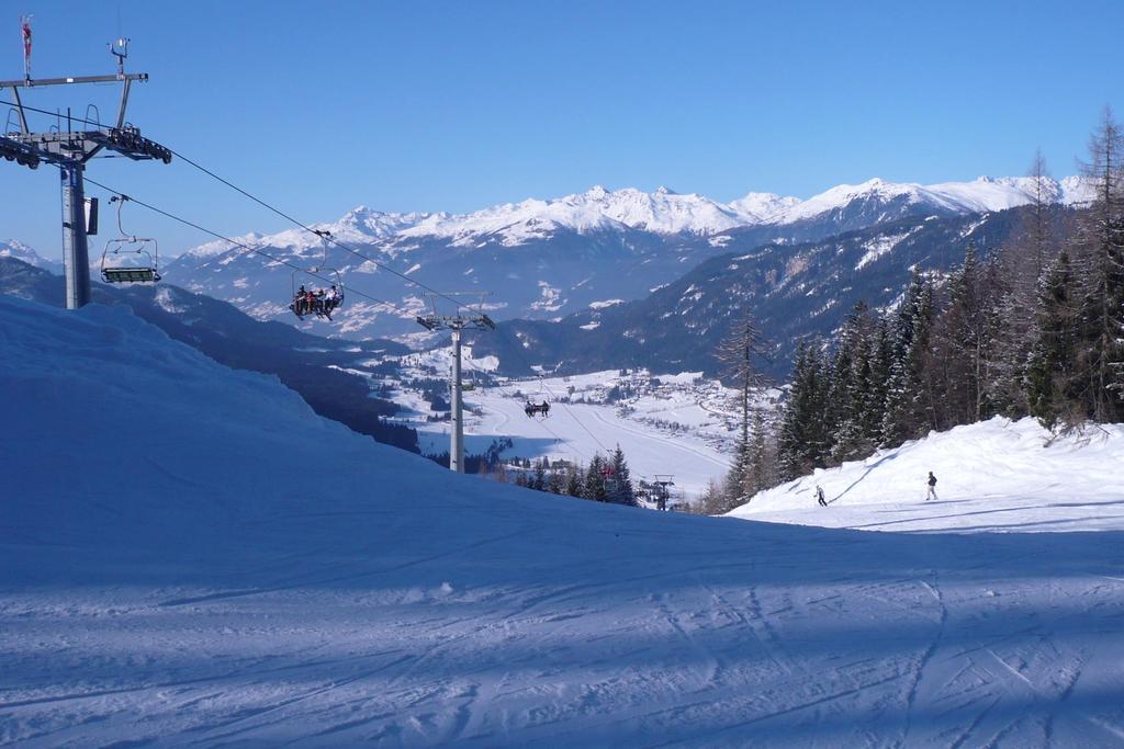Haus Christina Apartment Weissensee Bagian luar foto