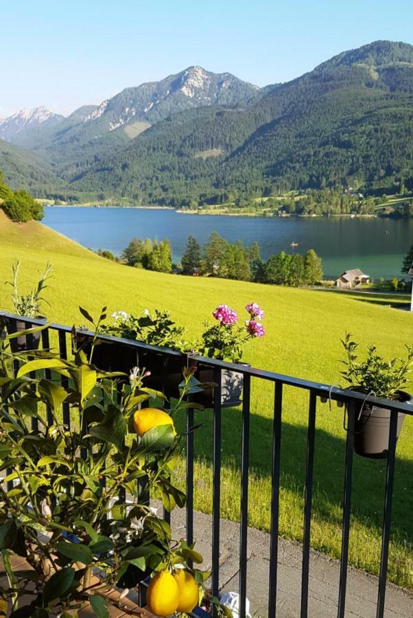 Haus Christina Apartment Weissensee Bagian luar foto