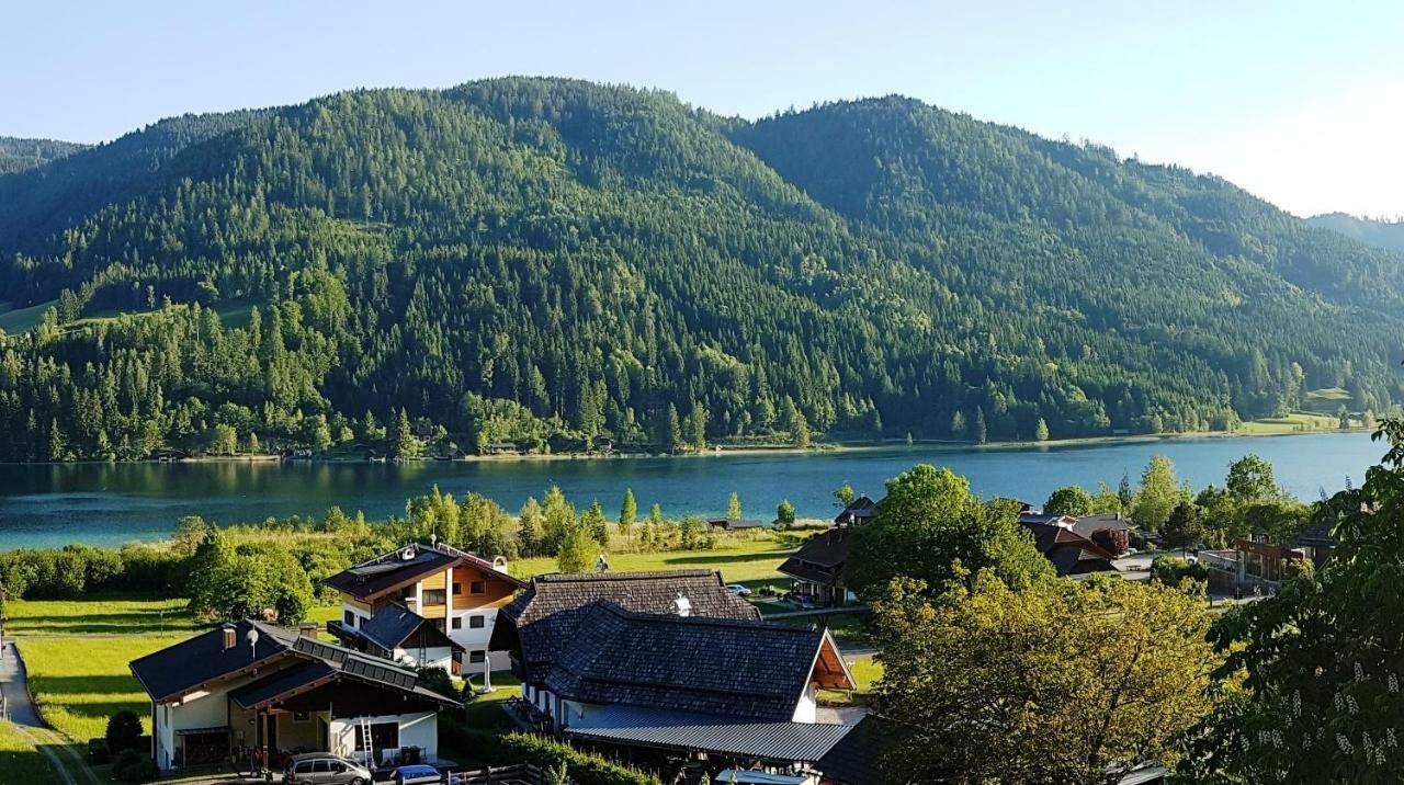 Haus Christina Apartment Weissensee Bagian luar foto